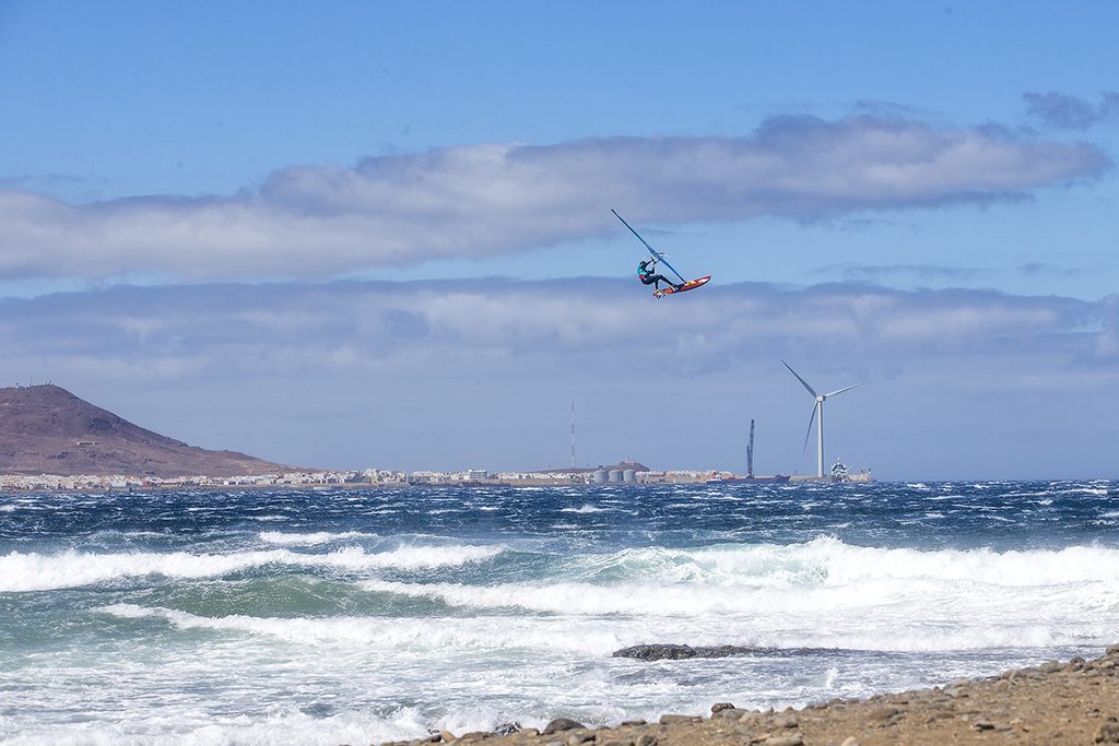 Victor Fernandez(E-42)Pozo 2016 Ⓒpwaworldtour.com_John Carter
