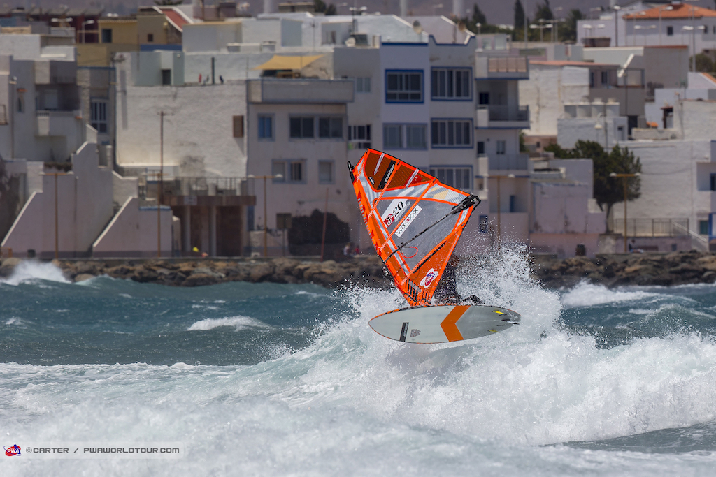 PWA WORLD TOUR 2018 / Gran Canaria Wind & Waves Festival 33th, Takara Ishii(J-20 / RRD)/ ⒸJohn Carter_pwaworldtour.com