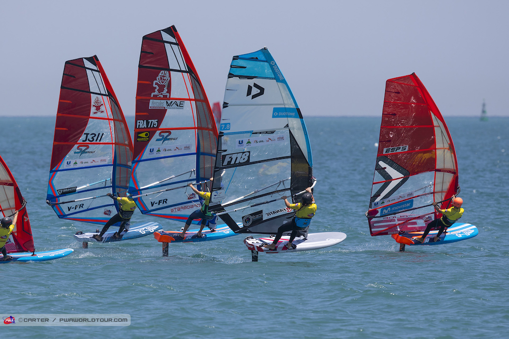 Mio Anayama(JPN-311)|Delphine Cousin(FRA-775)| Marion Mortefon(F-118)|Marina Alabau(ESP-5)