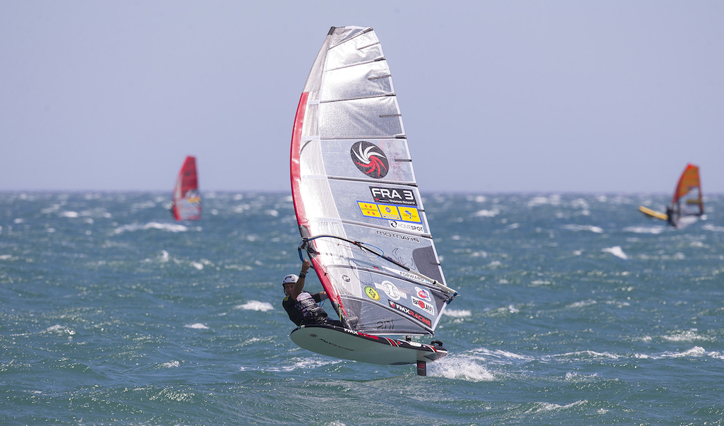 Thomas Goyard(FRA-3)Full Power Foiling