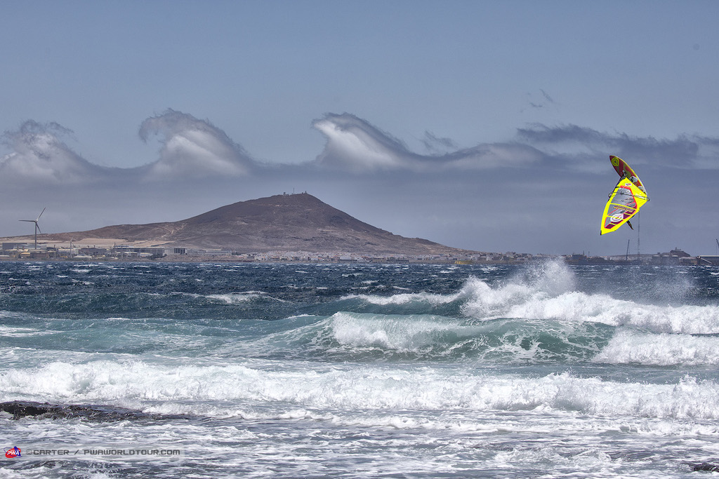 Photo by John Carter_pwaworldtour.com Rider_Marcilio “Brawzinho” Browne(BRA-105)/ Pozo, Gran Canaria July 2019