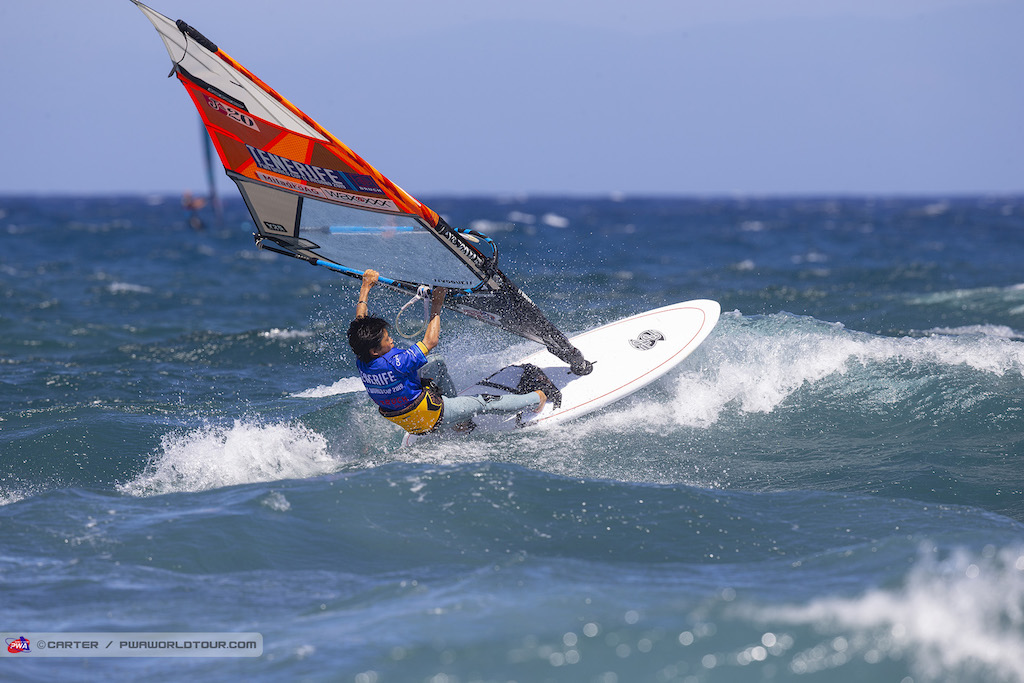 Hayata Ishii(J-775)/ ⒸJohn Carter_pwaworldtour.com