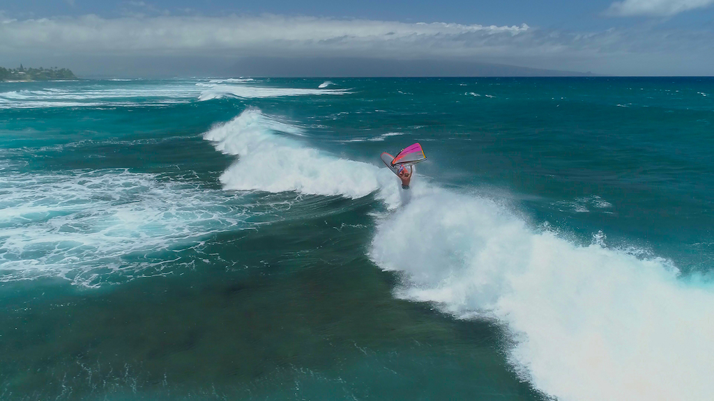 Robby Naish(US-1111)/ ⒸNaish