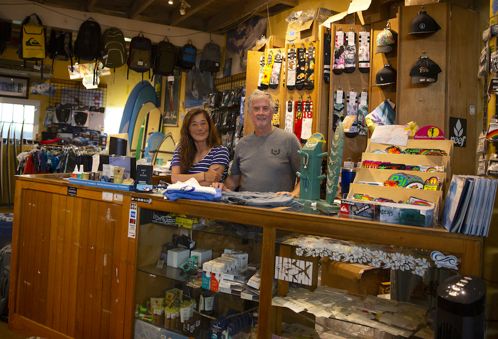 Dave and Mariko Mel at Sailboards Maui Store, Paia Town, Maui_April 22, 2020 / ⒸDarrell Wong
