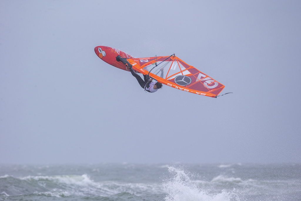 Takuma Sugi(J-7)Sylt, Germany 2019 / ⒸJohn Carter_pwaworldtour.com