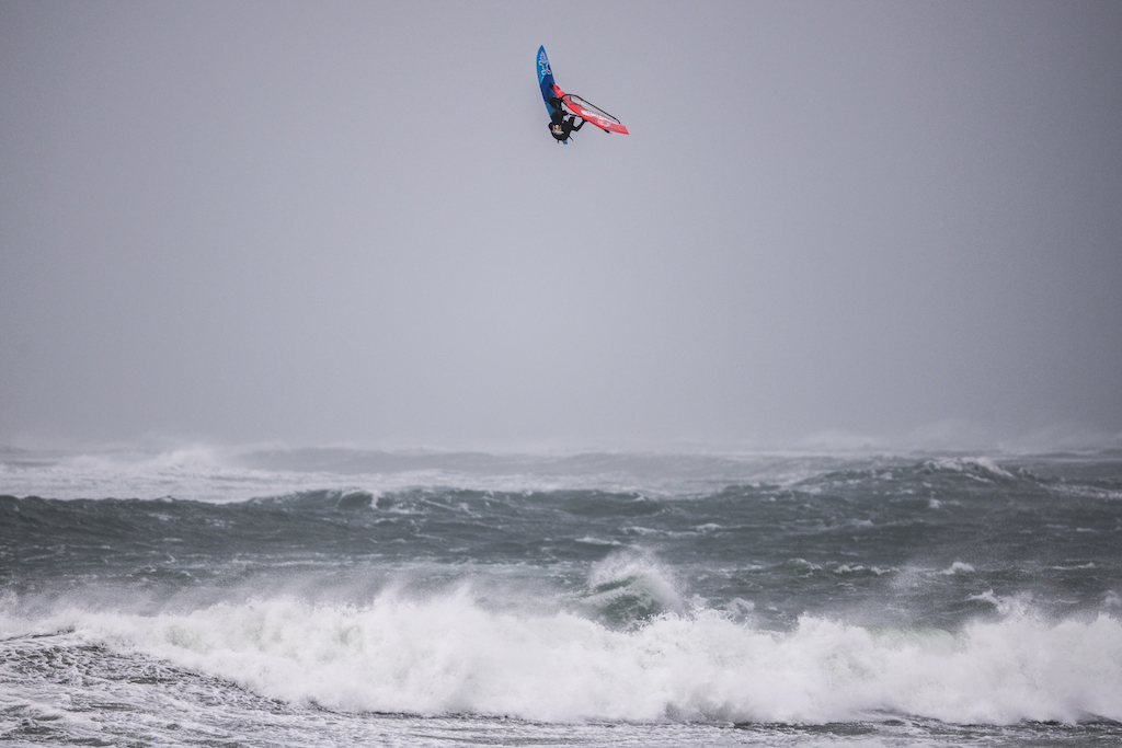 Jaeger Stone(KA-120)Red Bull Storm Chase 2019 / ⒸRed Bull Content Pool
