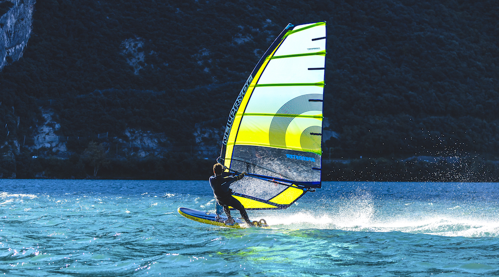 2021年型 ブランドイチ推しボード＆セイル「試乗報告」_09 | Windsurfing magazine（ウインドサーフィンマガジン）