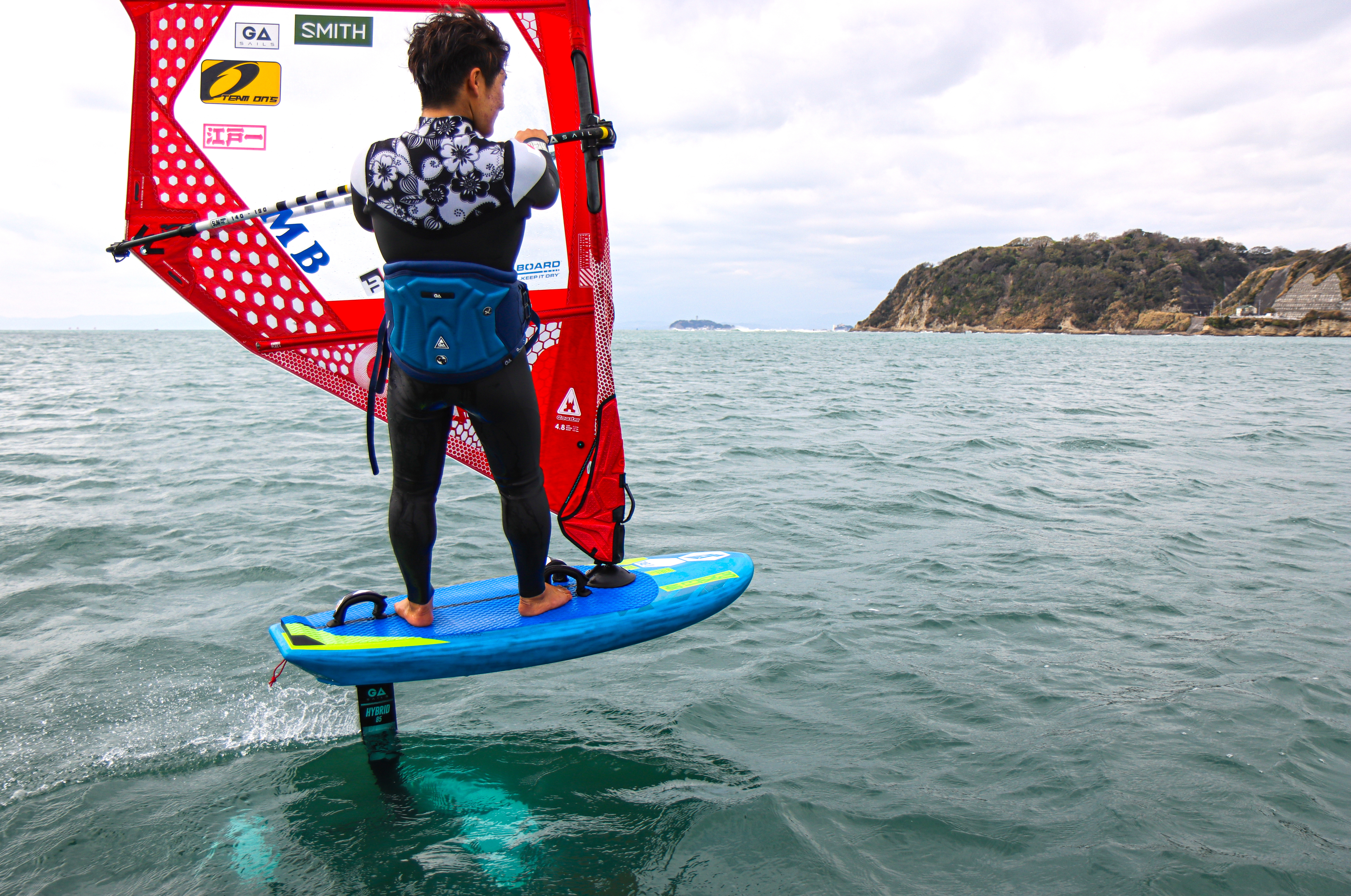POCKET AIR 87ℓ ▶︎ 全長=162cm|最大幅=67.5cm|ボリューム=87ℓ|重量=7.2kg