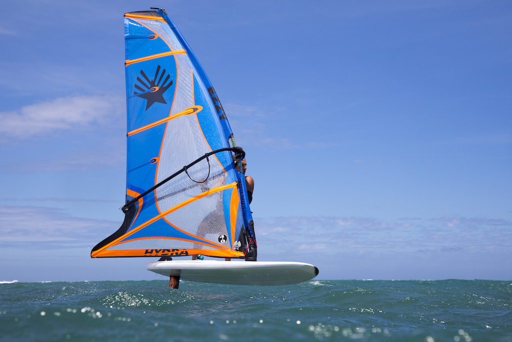 EZZY SAILS | Windsurfing magazine（ウインドサーフィンマガジン）